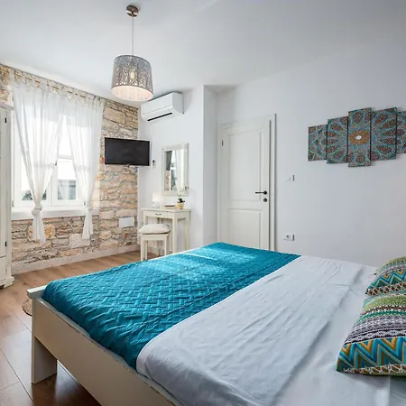 Ferienhaus Lovely Home In Vodnjan *